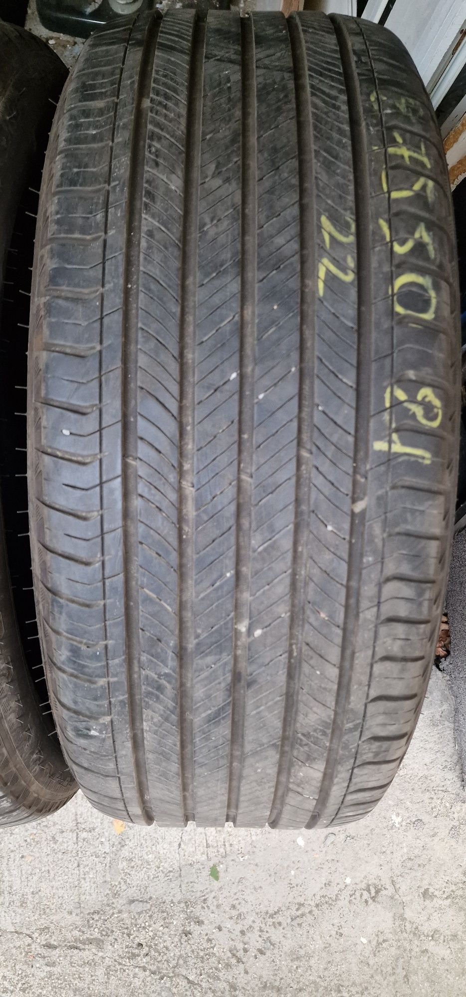 275/50/21 Michelin Primacy All season LR