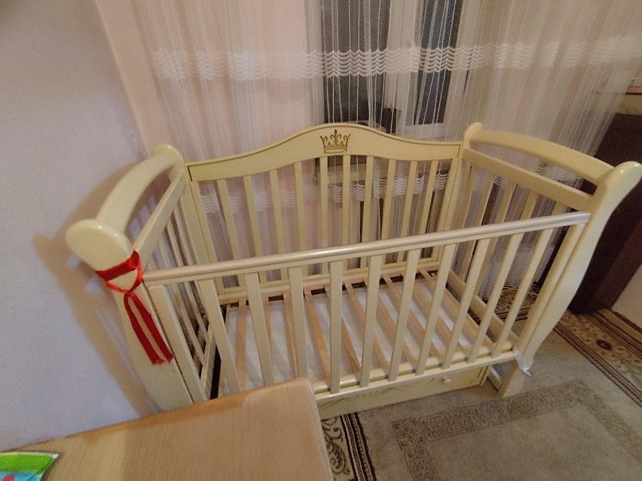 Продам детскую кровать