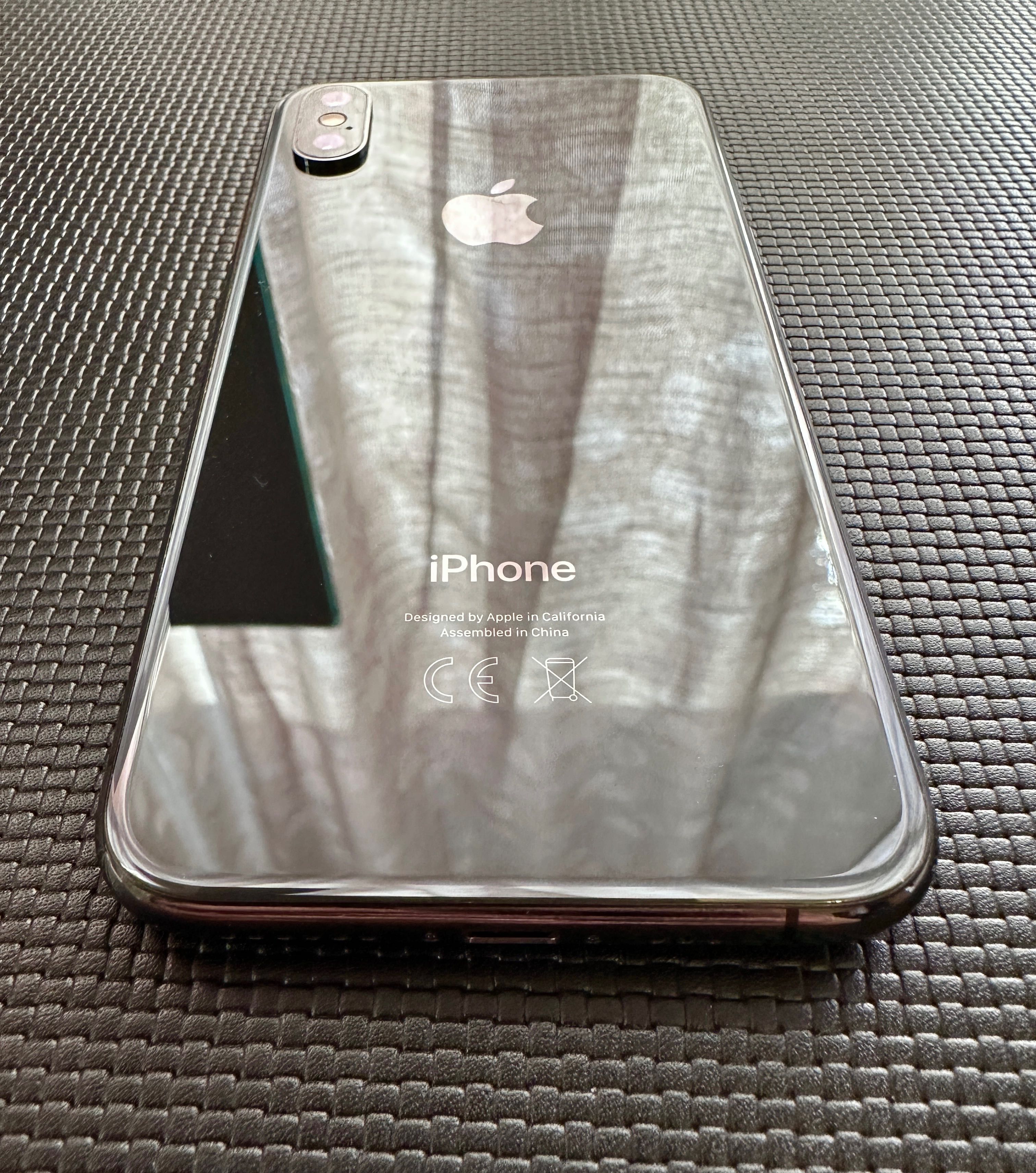 iPhone XS Space Grey 10/10 Ca Nou / 64 Gb / 94% Stare sănătate baterie