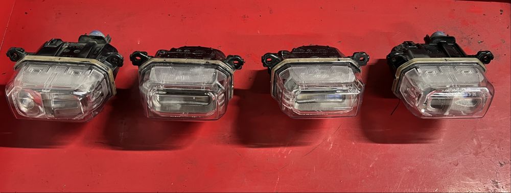 Vand faruri led can-am