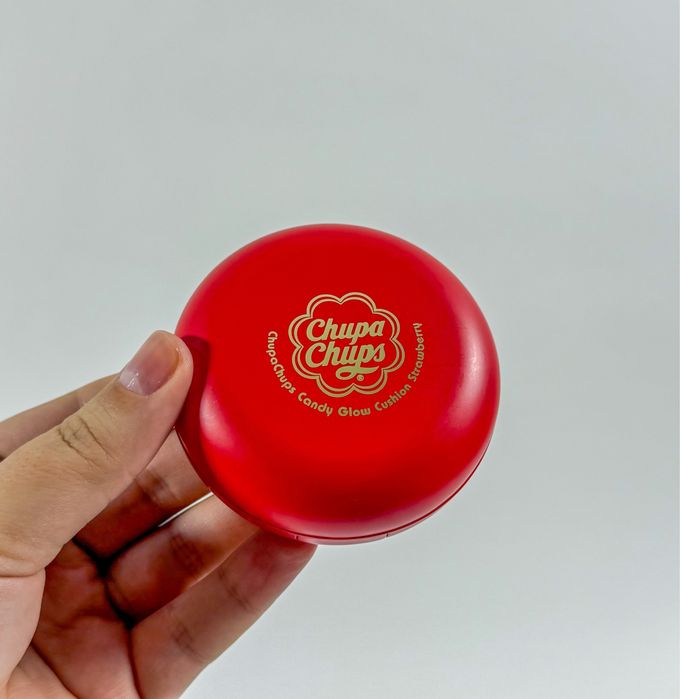 CHUPA CHUPS candy glow cushion strawberry - тональная основа-кушон