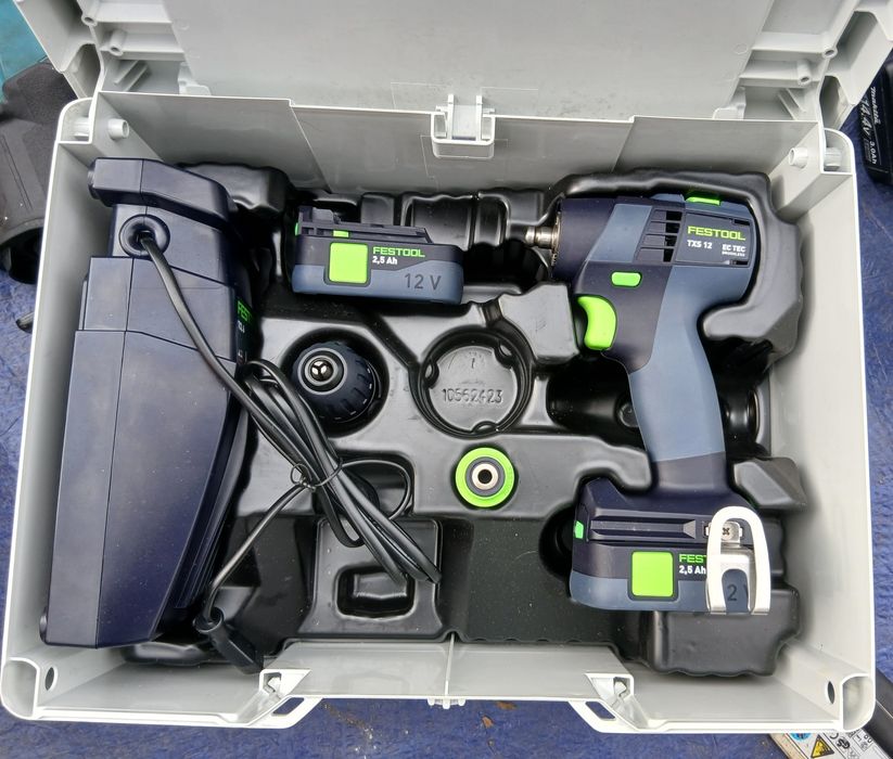 Безчетков винтоверт Festool
