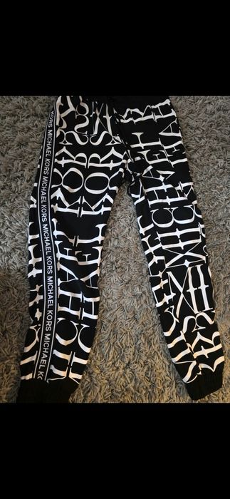 Ново оригинално долнище Michael Kors Хс размер