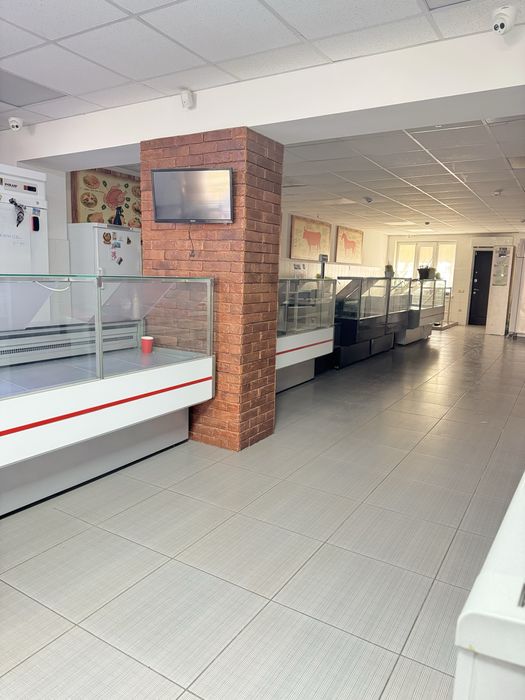 Сдам в аренду готовый мясной магазин с оборудованием