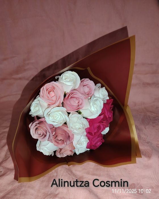 Buchet trandafiri sapun 39 trandafiri