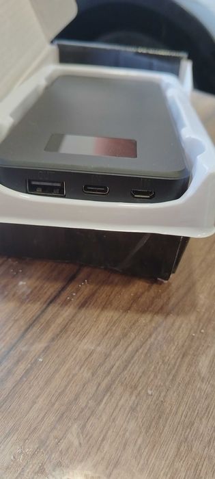 Преносима батерия с шпионска камера 10000 Ah