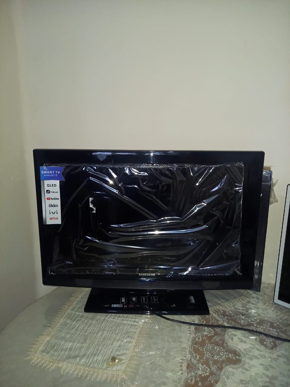 Продам 3 телевизора можно подключить на 1 интернет на 2 кабель