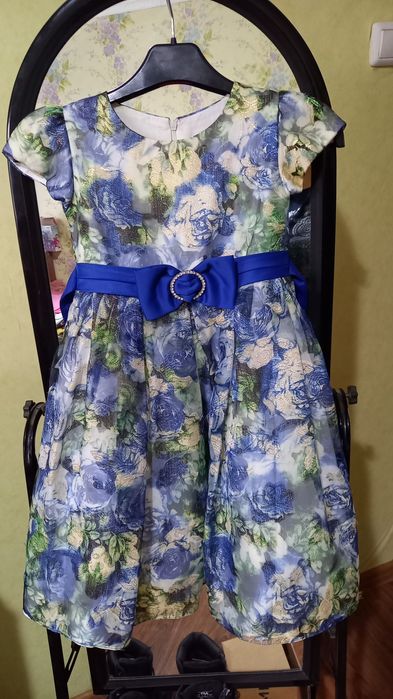 Продам красивое платье