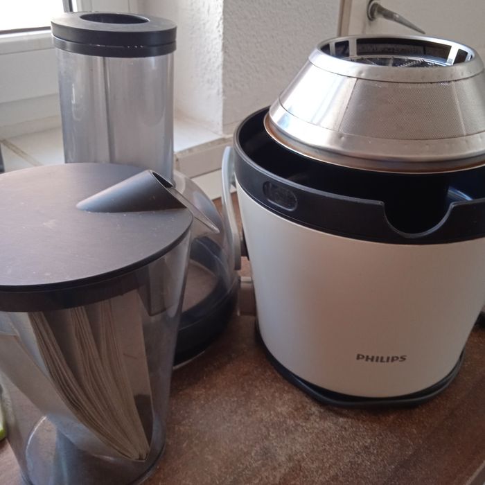 Vând storcător fructe și legume Philips