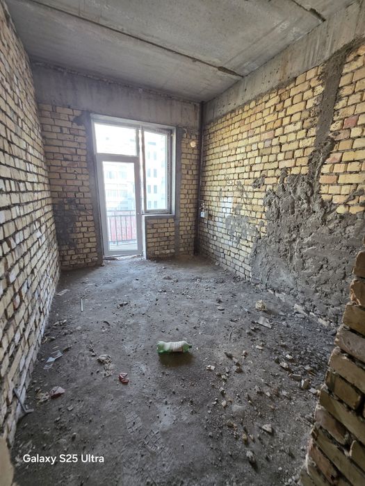 Выгодная инвестиции! Продаю 3х ком кв-ру рядом с рынка Кадышева.