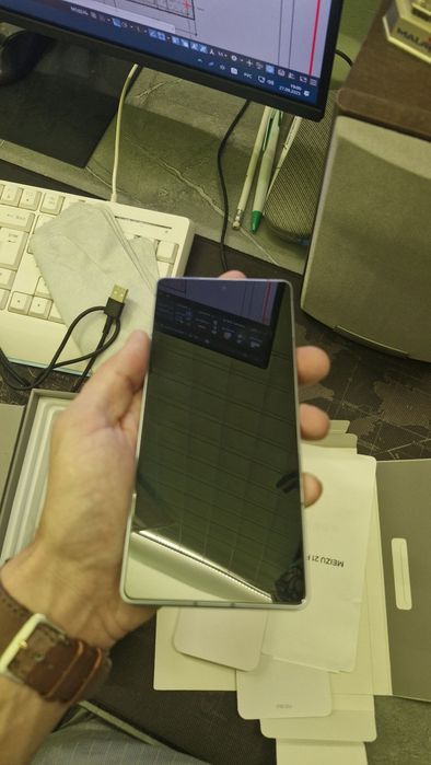 Meizu 21 Pro 12/256 Gb sotiladi