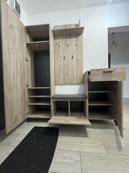 Mobila hol ridicare personala