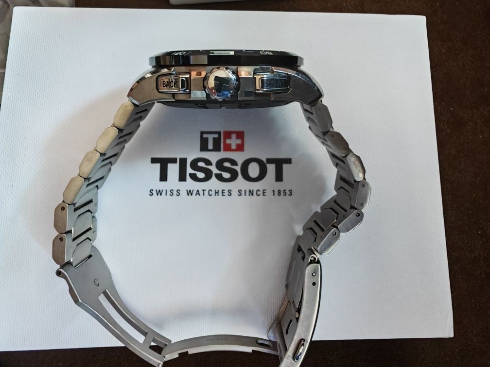 Tissot T-Touch Connect Solar Titanium