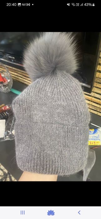 Fes angora şi moț de blană din iepure