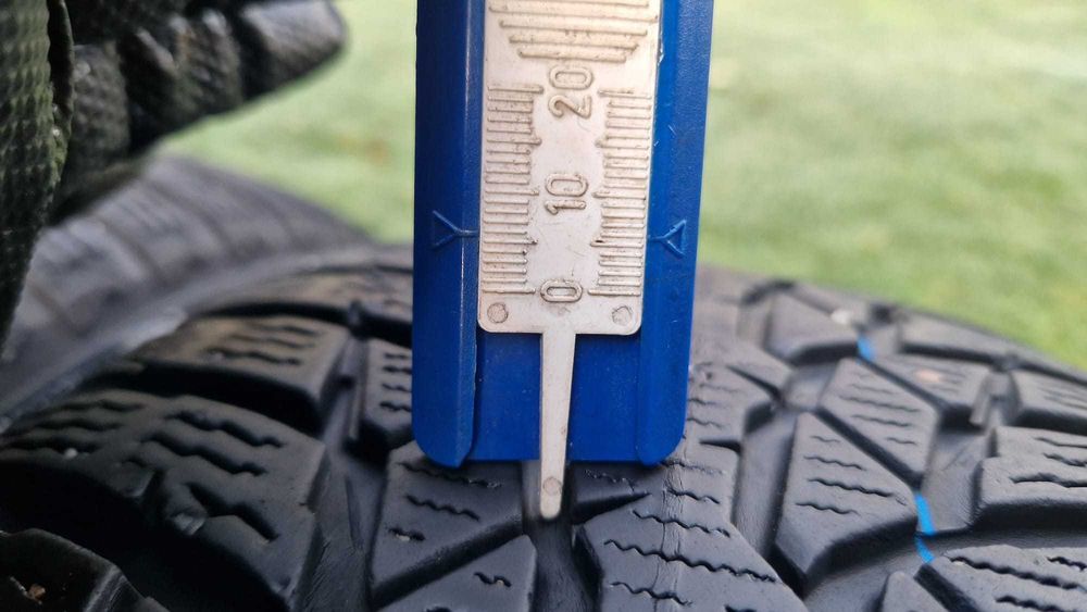 Anvelope iarna 205 60 R 16 Nokian