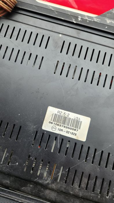 Hertz колони 6х9