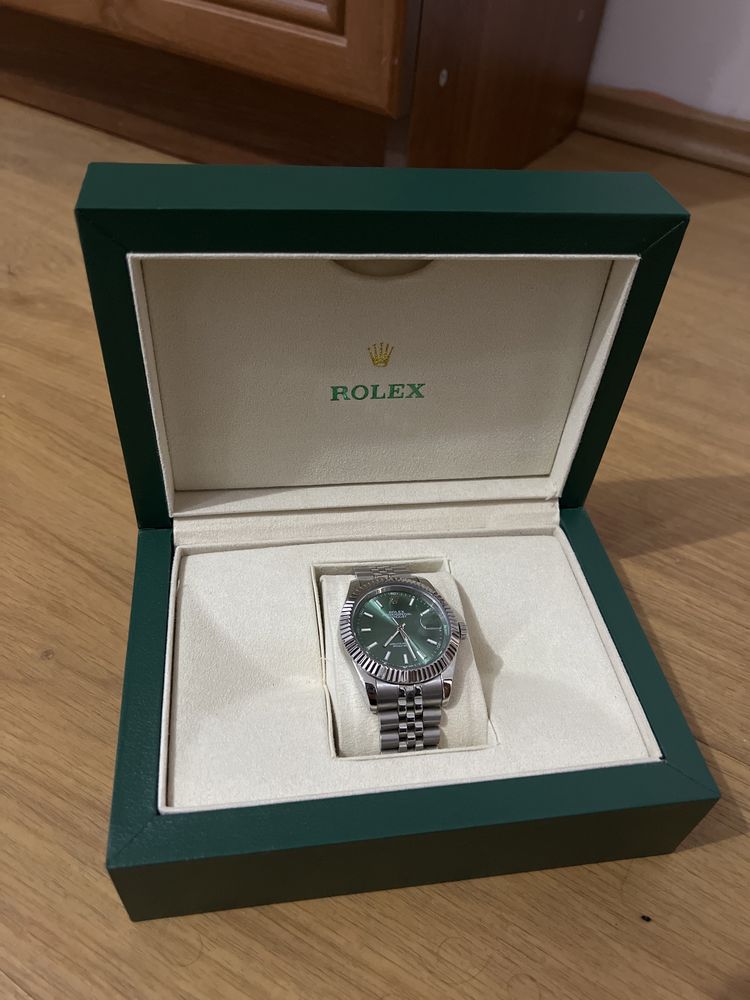 Vand ceas Rolex barbatesc