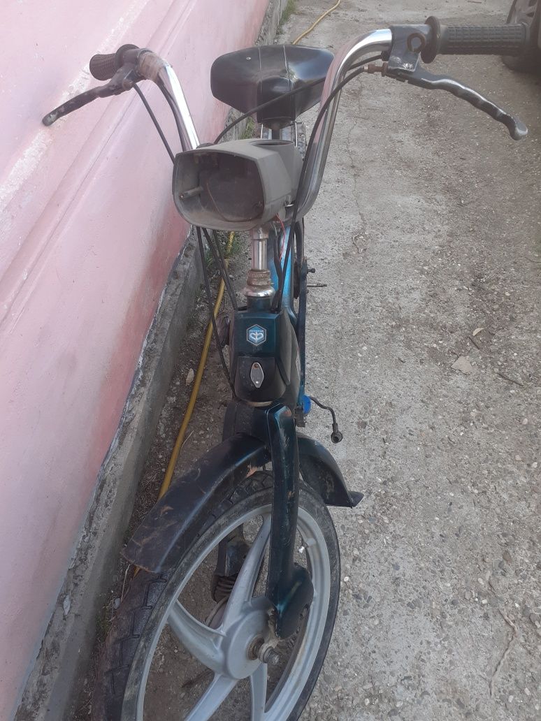 Scuter piaggio pentru piese