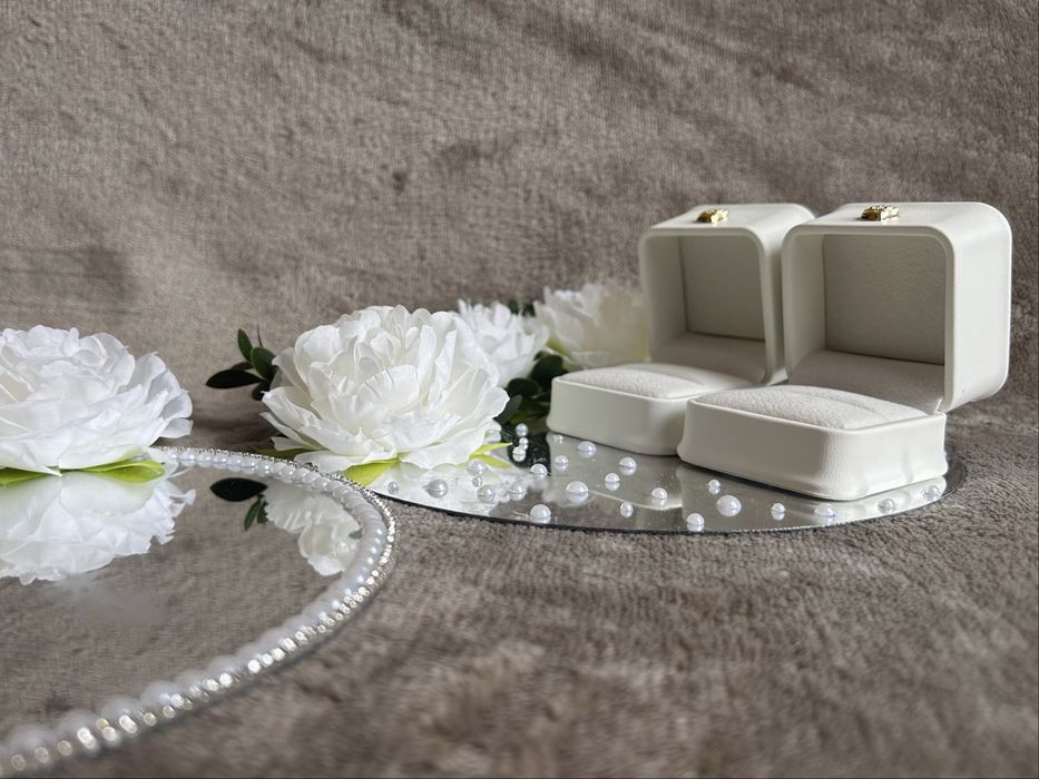 Поднос за пръстени