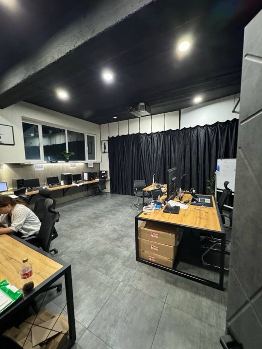 Сдаётся помещение COWORKING