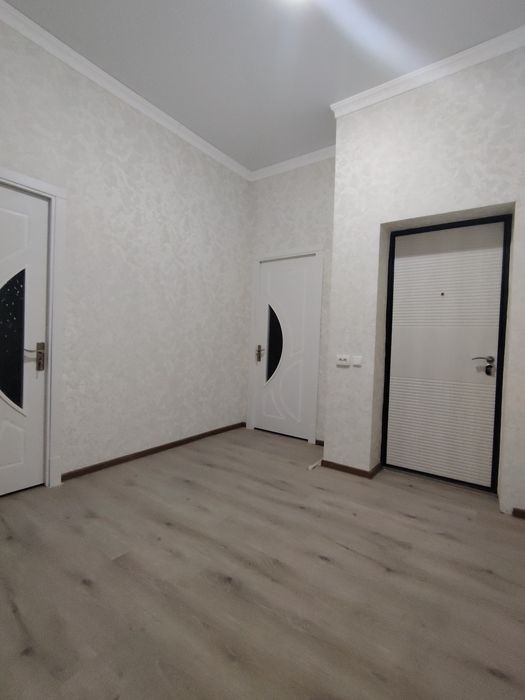 Сотилади 2 хонали квартира калинскый