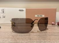 Слънчеви очила Miu Miu