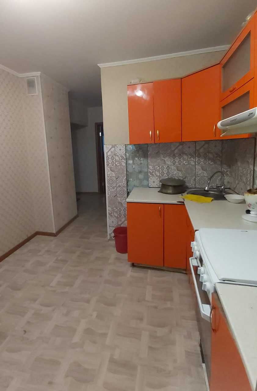 Продам 3х комн квартиру улучшенной планировки в мкрн Гульдер-1