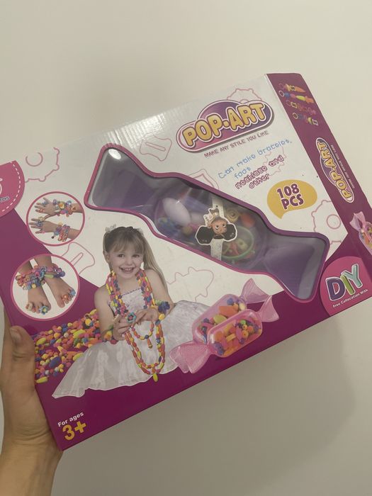 Набор для девочки по изготовлению бус, колец и браслетов