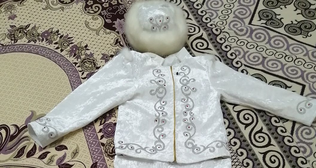 Прокат или продам казахский одеждый