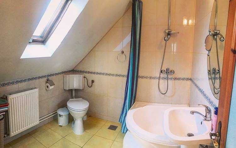 Cazare Cabana de sub brazi