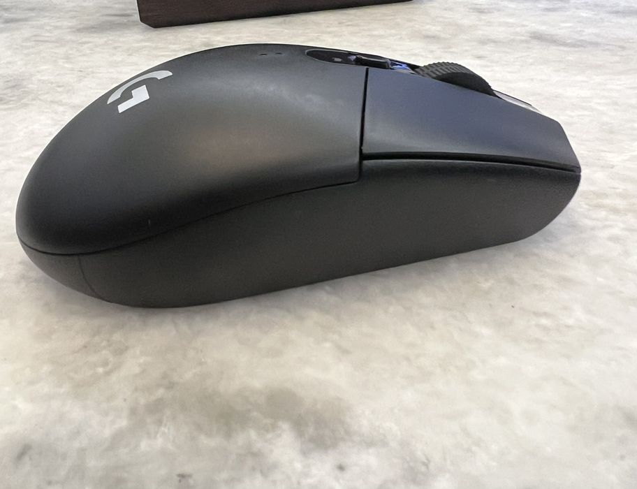 Logitech G305 Lightspeed безжична гейминг мишка