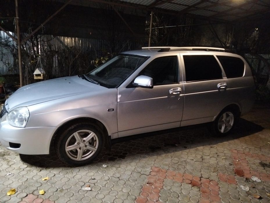 Продам Приора Кондиционер работает