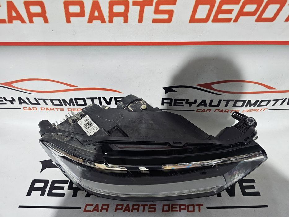 Far dreapta led VW T Roc Facelift dupa 2021 cod 2GA941006F