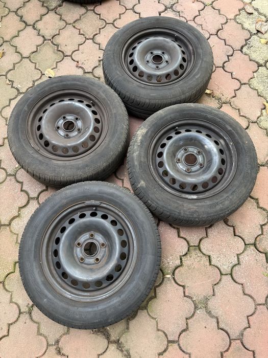 Roti iarna 195 65 / R15 -Michelin Alpin A4  / Octavia 2 , Golf 5 , etc