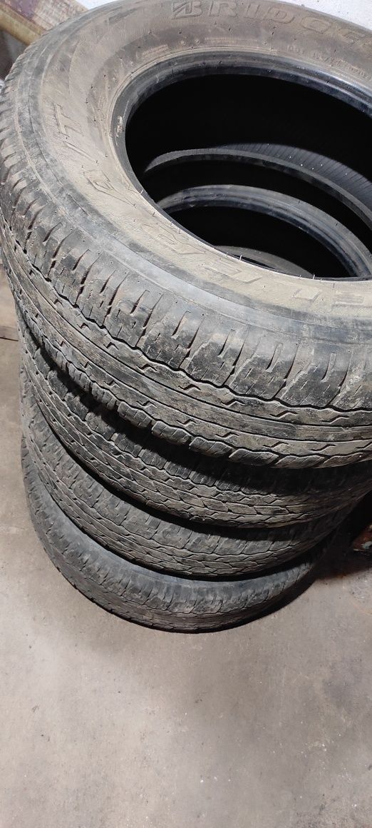 Резина лето Bridgestone 265/65/r17