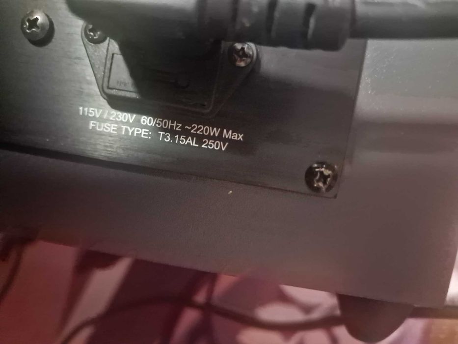 Продавам ресивър Yamaha htr-4072 плюс колони