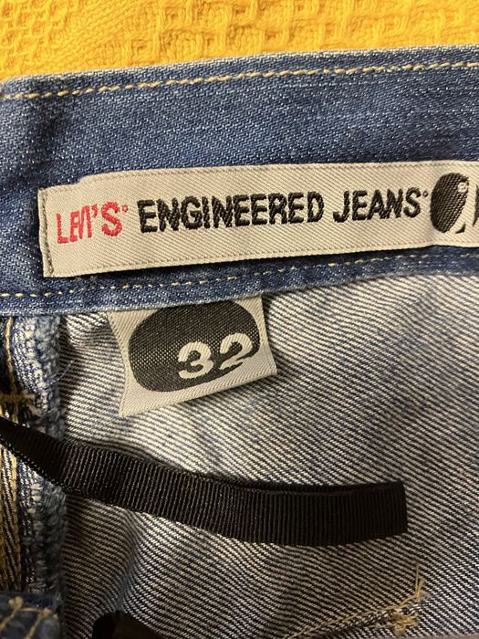 Pantalon scurt Levi’s marimea 32