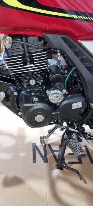 Продаётся мотоцикл лифан Amazing 175cc