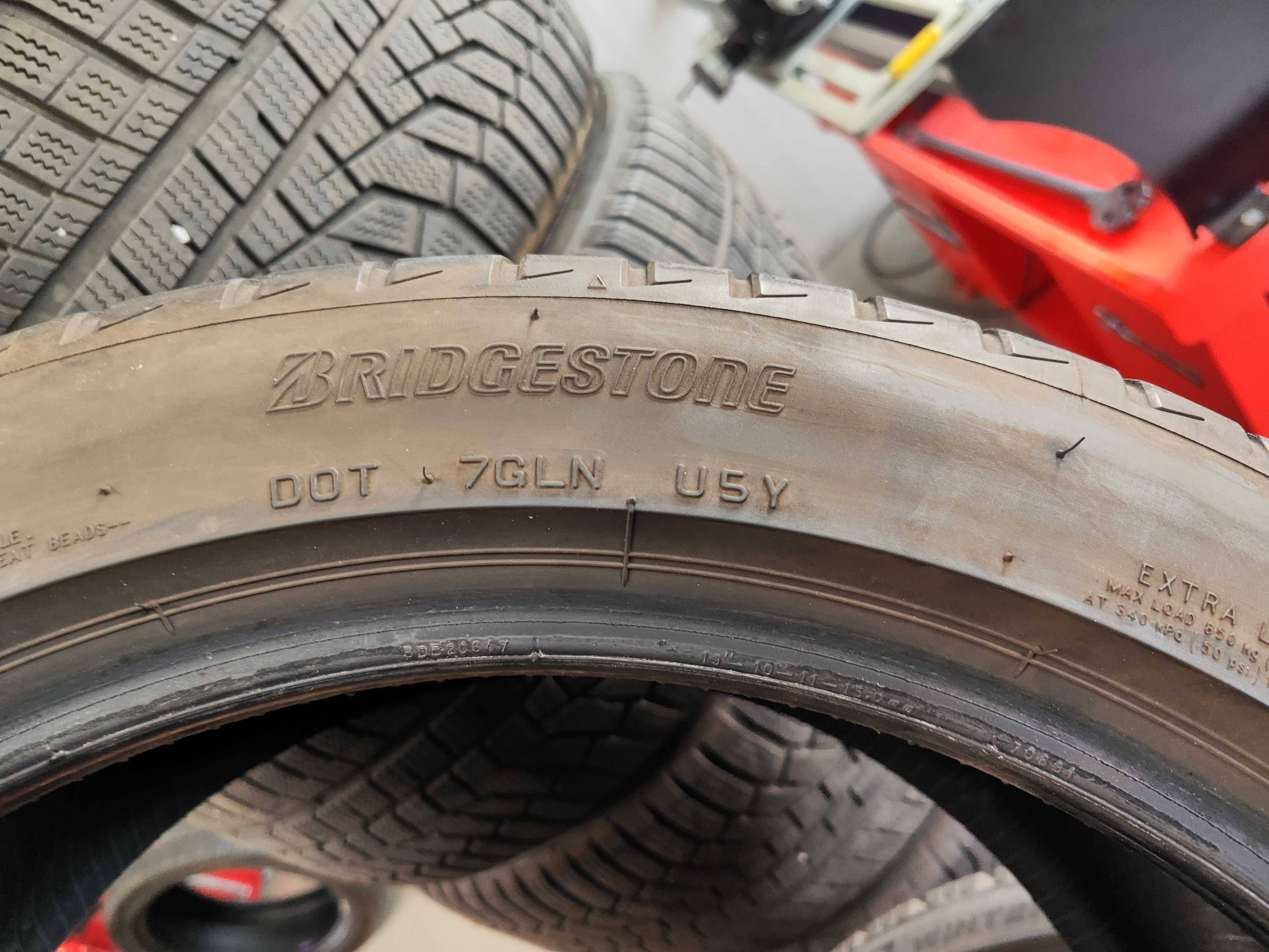 2бр. летни гуми 245/45/19 Bridgestone