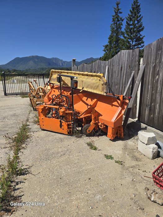 Vând/schimb Mercedes-uri Unimog