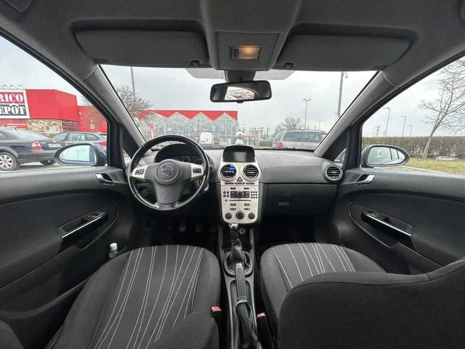 Opel Corsa D 1.4 Benzina