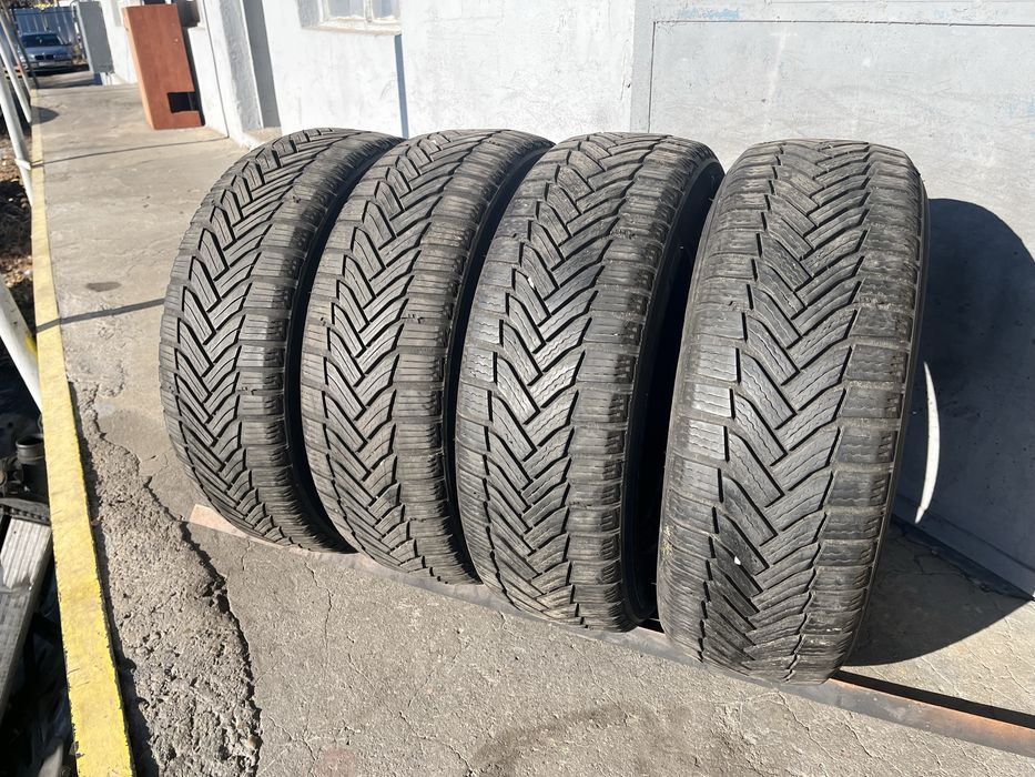 4 бр. зимни гуми 195/65/15 Michelin A6 5-6,5 mm DOT 3923/3922