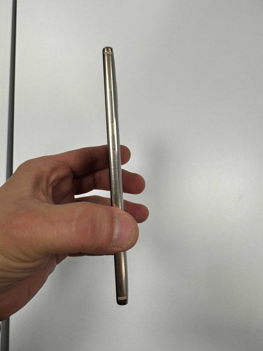 Huawei Mate 9 – Stare foarte bună + husă siliconica și încărcător