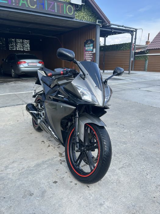 YZF R125 (2013)