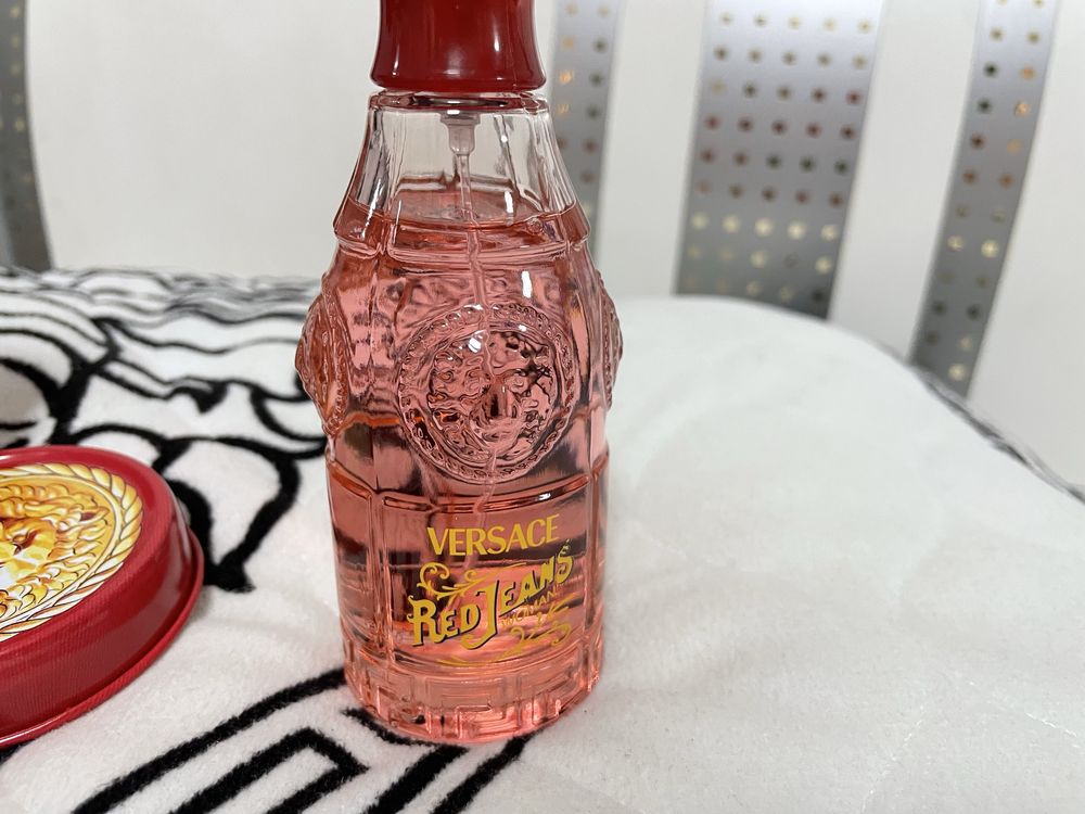 Versace Red Jeans Woman 75ml обмен бор