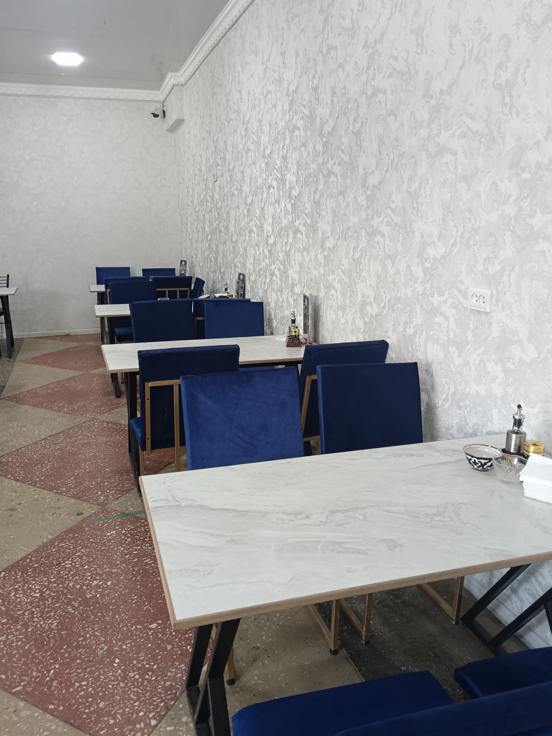 Stol stullar kafolati bilan