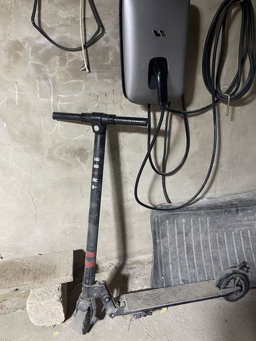 Электро самокат трибе