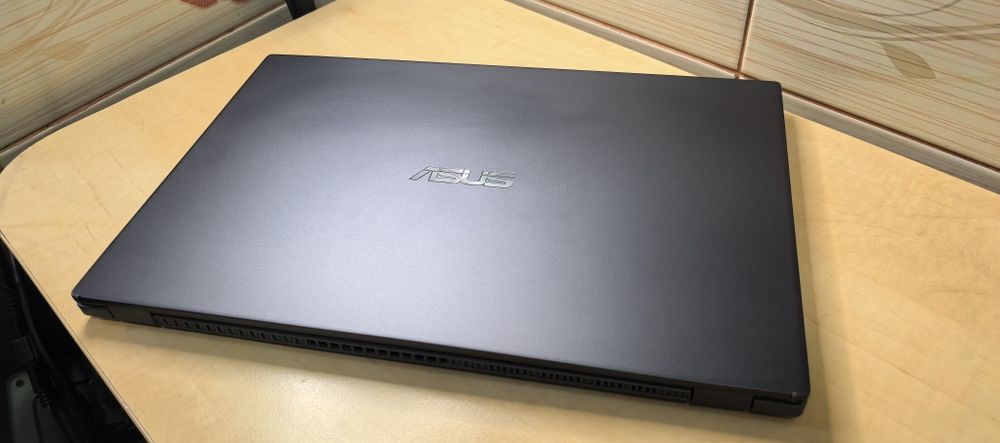 Laptop Asus PRO P3540F_i3 8145u (Gen 8)_20GB DDR4_256GB SSD_ca NOU