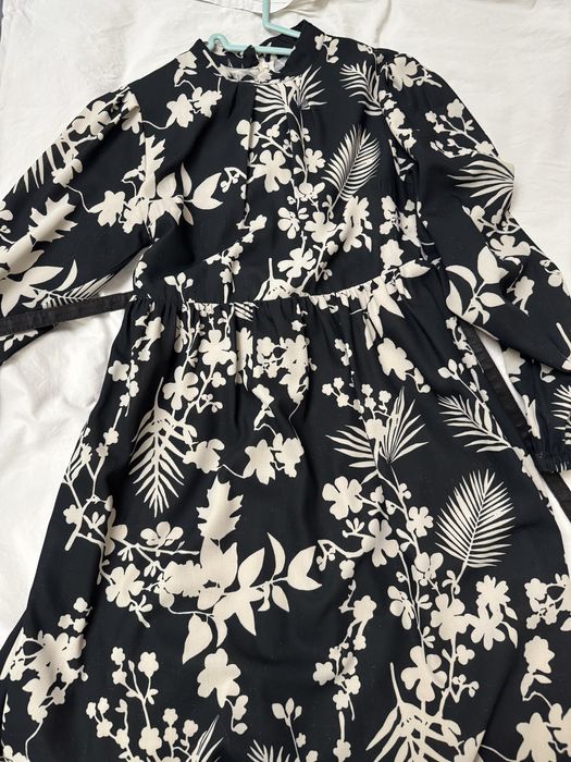 Распродажа женских платьев! Разные размеры