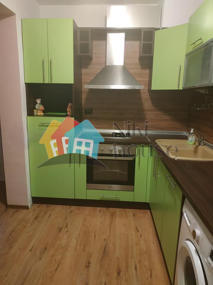 Продава се Тристаен апартамент в Варна, ЖП Гара - 74 кв.м за 2068 €/кв.м - Снимка #1